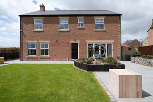 Photo 33- click for photo gallery